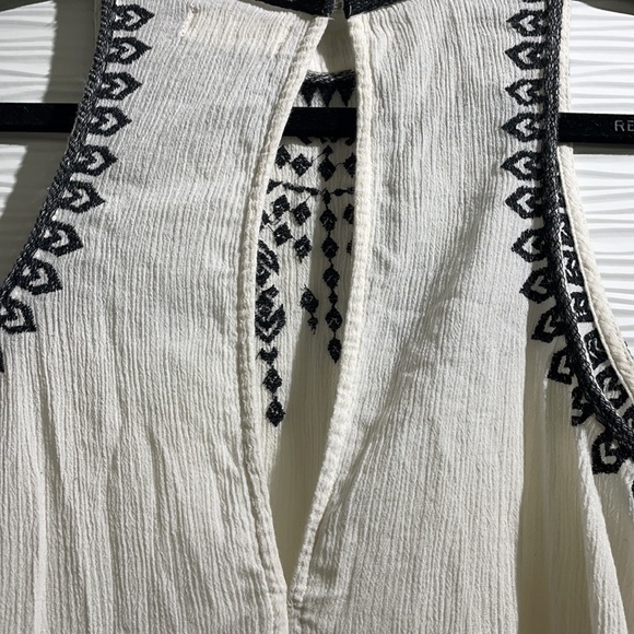 Altar’d State flowy boho tank top - Picture 6 of 7